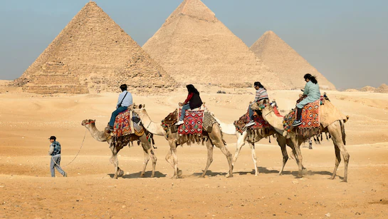 Private Day tour Pyramids, Sphinx, Valley Temple, and Camel ride - Image 5
